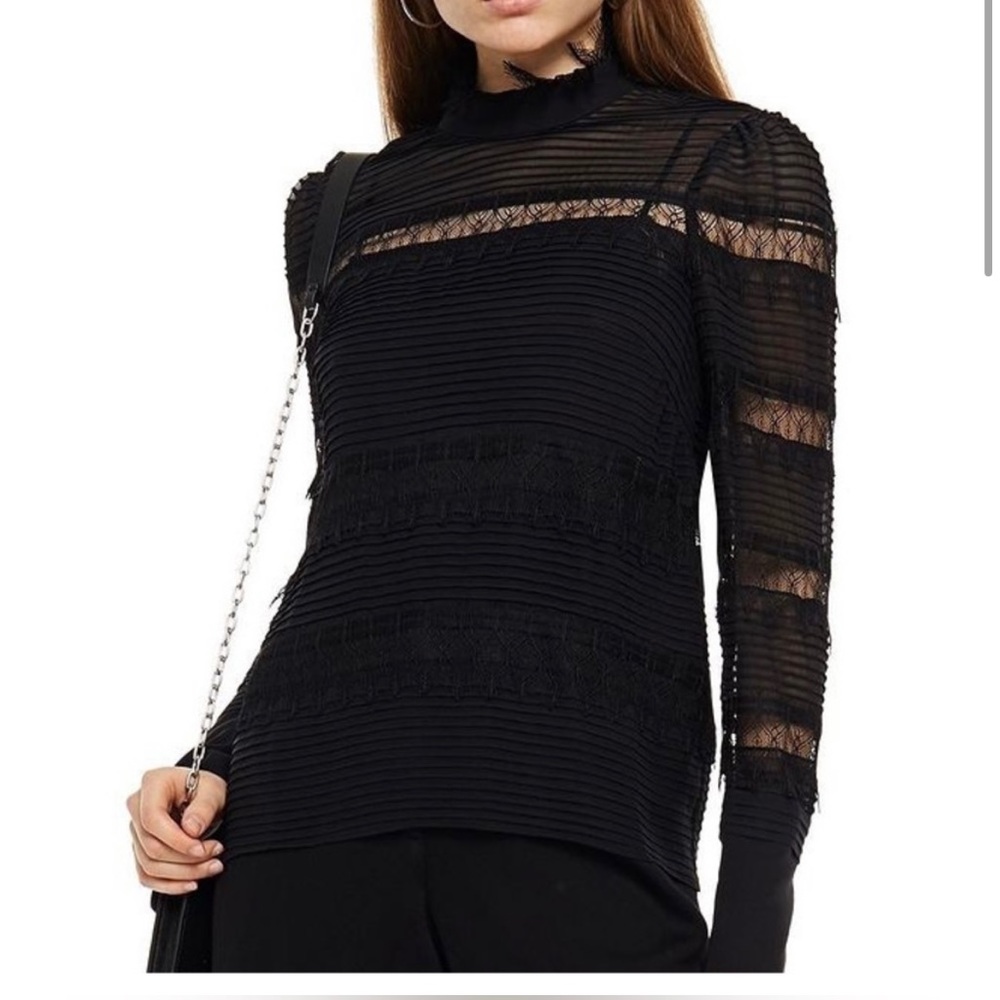 NWOT Frame Nora Lace pintucked goergette blouse